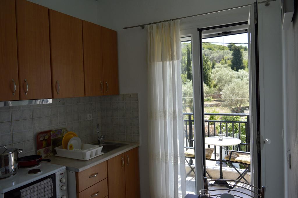 Despoina Rooms Tsoukaládhes Exteriör bild