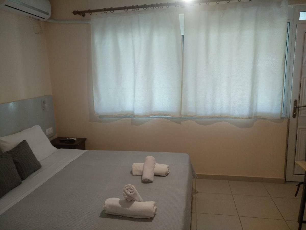 Despoina Rooms Tsoukaládhes Exteriör bild